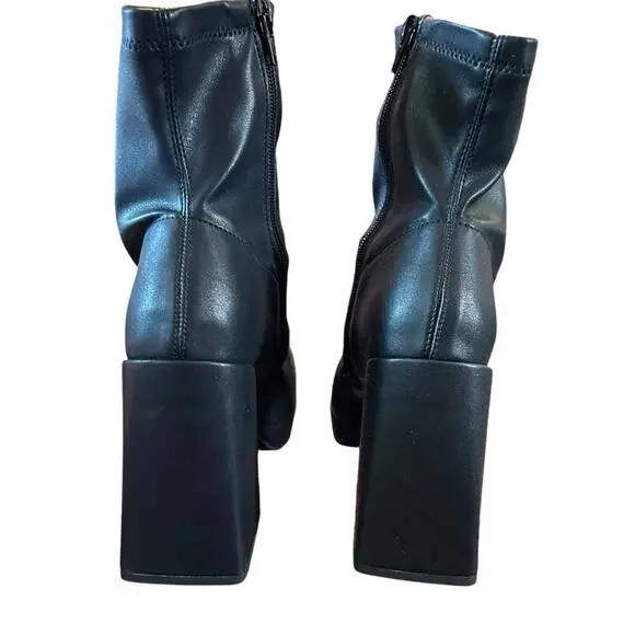 Wild Pair Beautee Platform Heeled Booties Square Toe Block Heel NEW Size 7 - Picture 4 of 11
